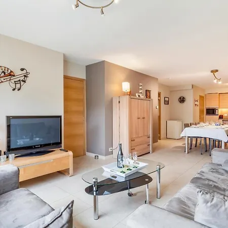 Luxury With Garden Close To The Ostenda