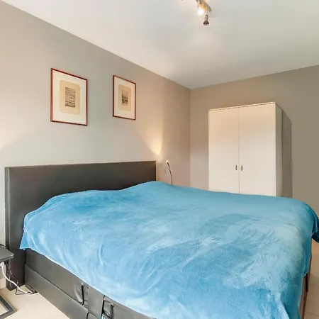 Luxury With Garden Close To The דירה אוסטנדה