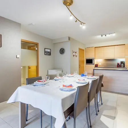 Luxury With Garden Close To The Daire