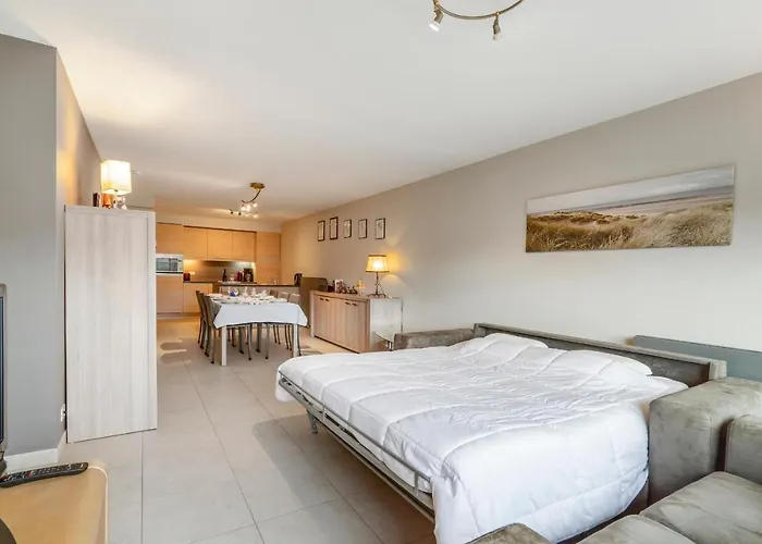 Luxury With Garden Close To The