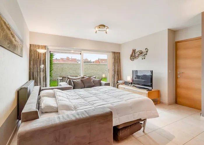 Luxury With Garden Close To The * Oostende