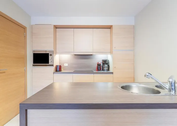 Luxury With Garden Close To The Lägenhet Oostende