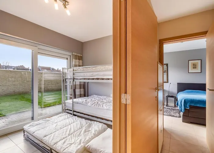Luxury With Garden Close To The * Oostende
